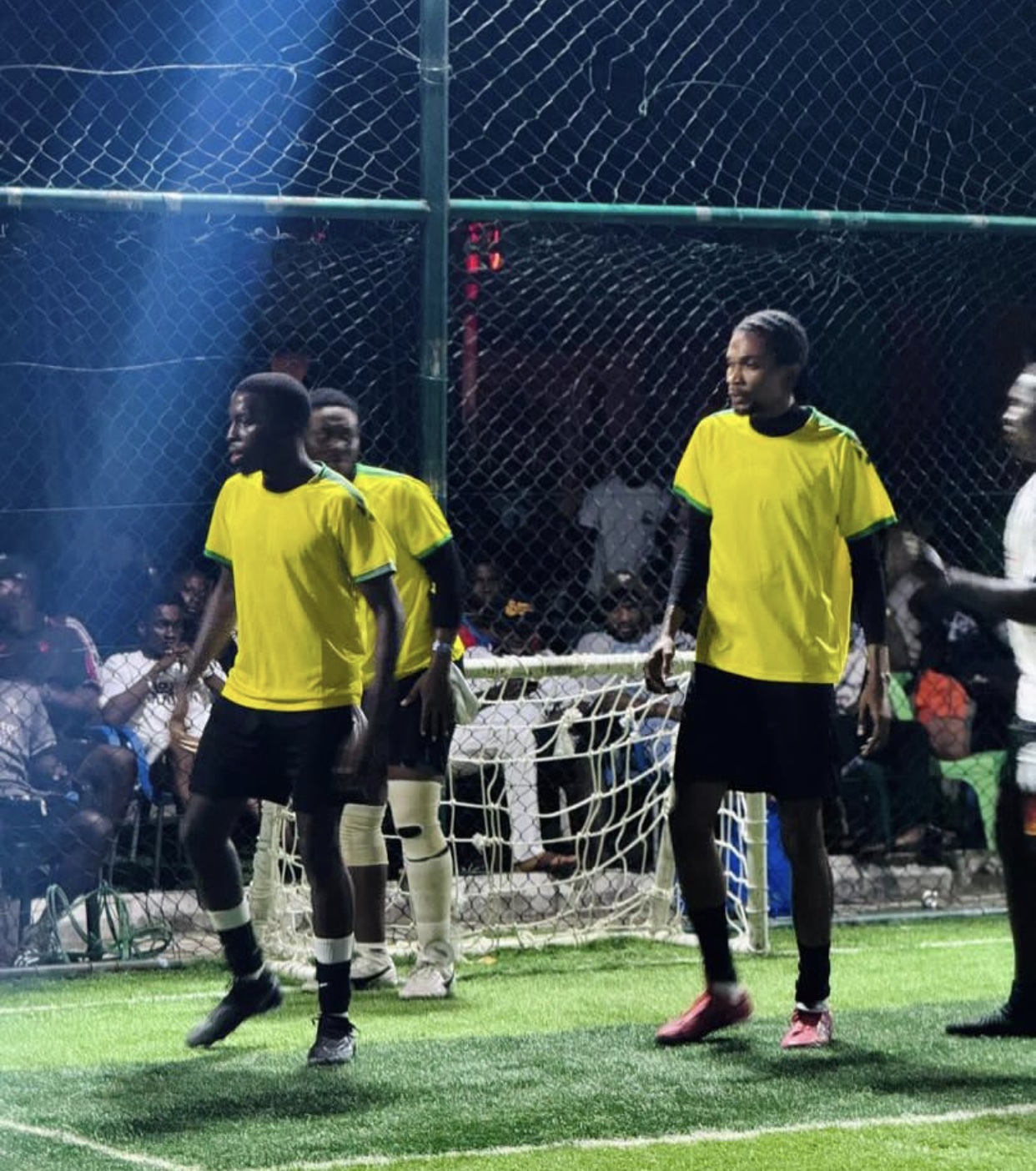 Thunderhawks Suffer Heavy 0-4 Defeat to La Decima