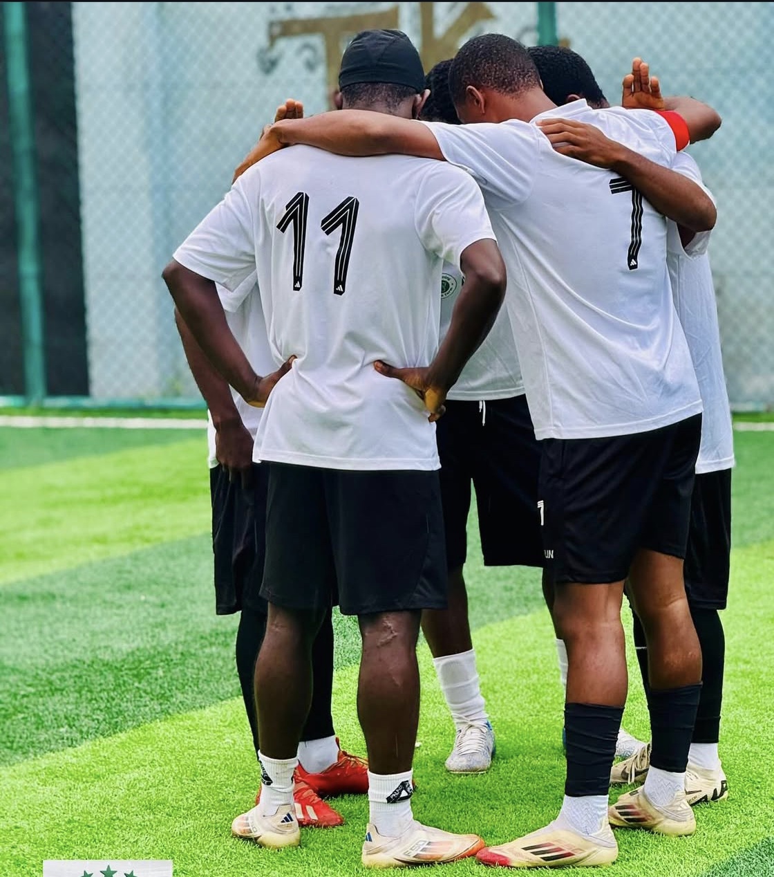 VISA BOYZ RUN RIOT! 💳🔥